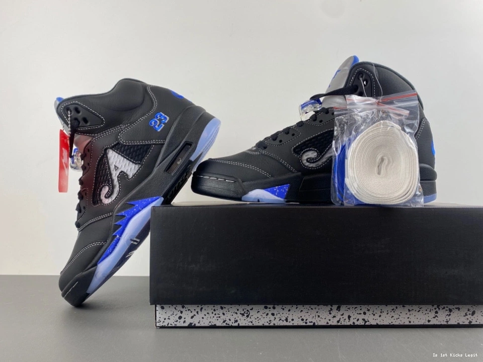 NY Men's DV4982-004 Black Jordan Retro 5 Awake  1030